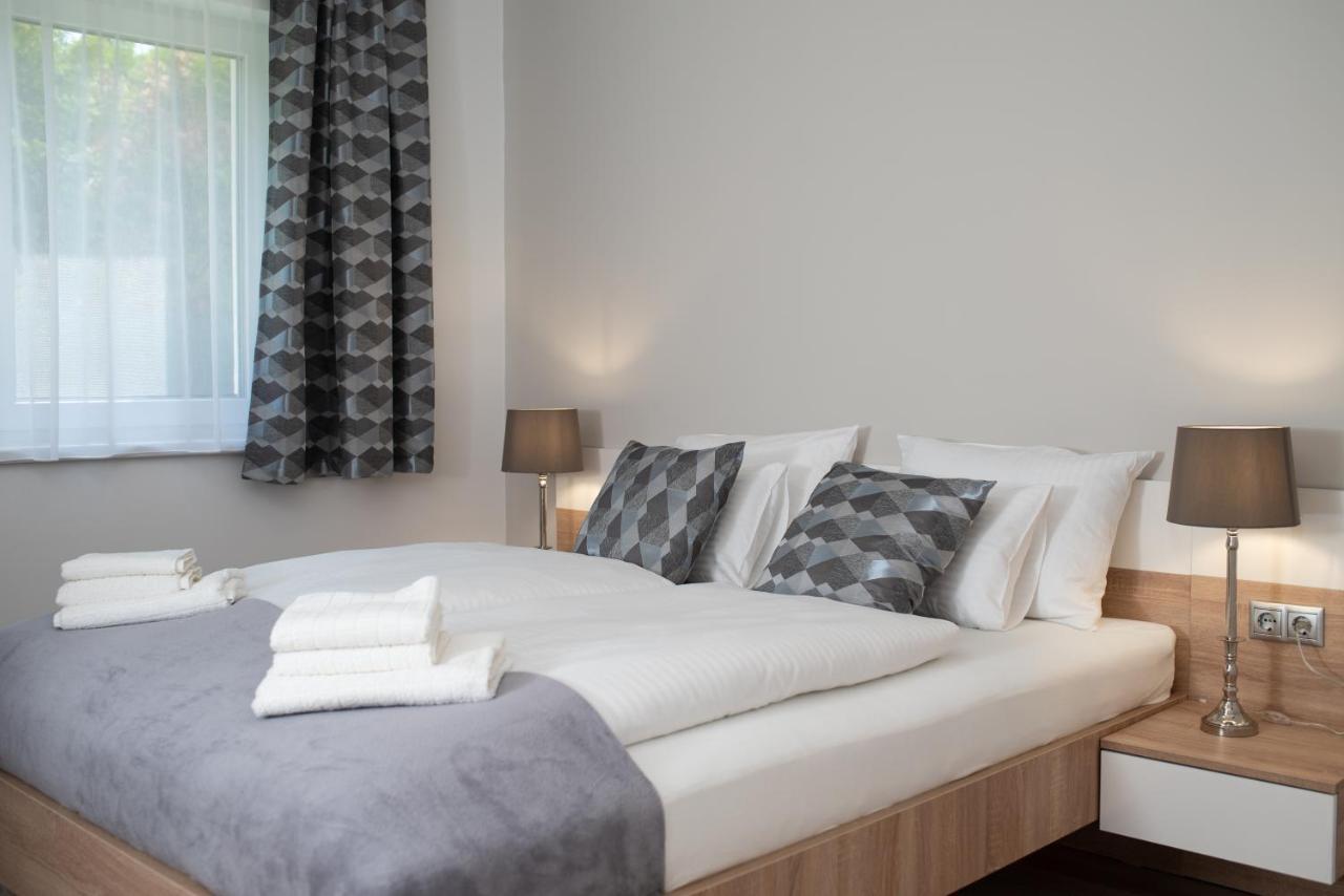 Twins Apartman Hévíz Exterior foto
